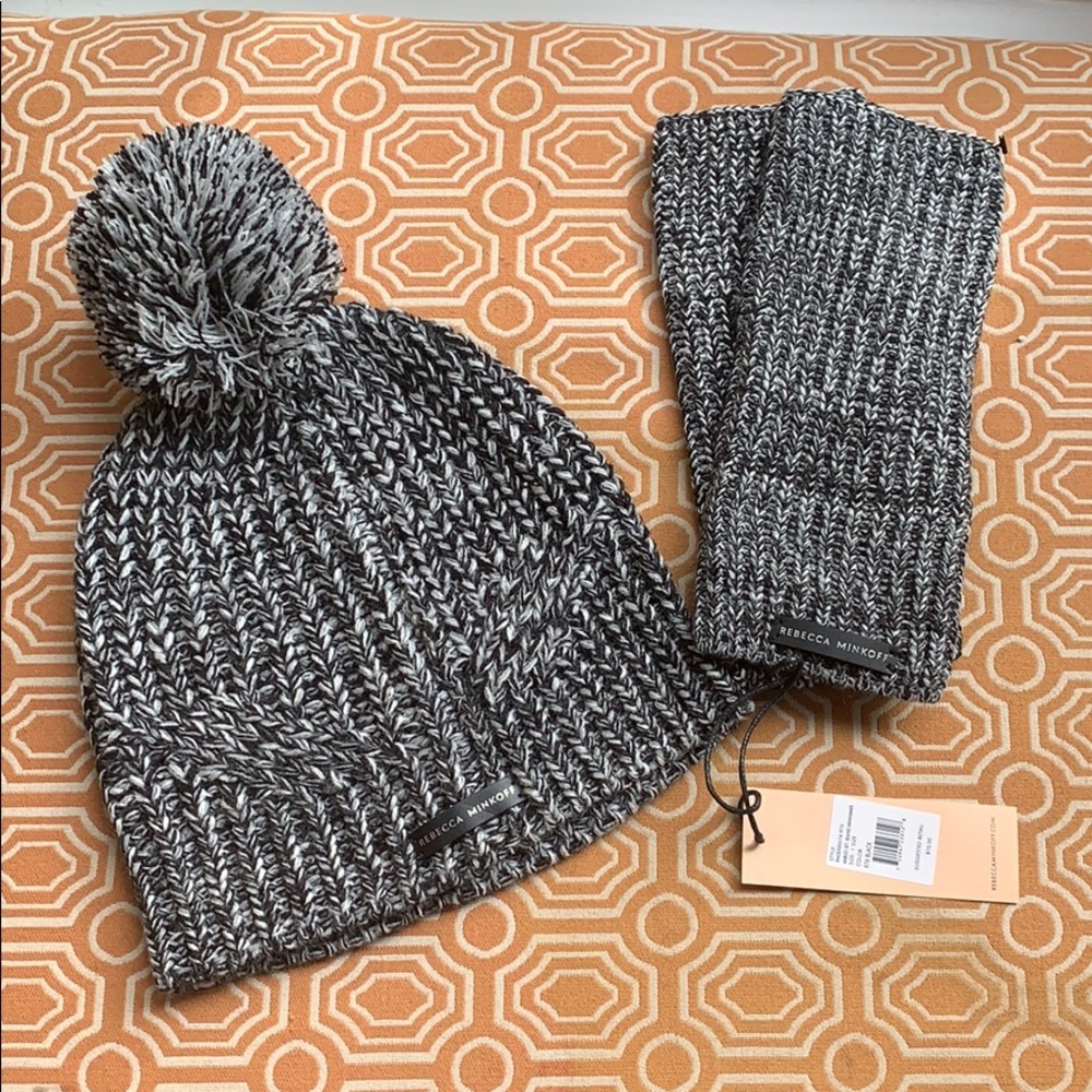 Cute Rebecca Minkoff beanie and arm-warmers!!!